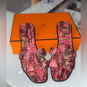 Hermes Oran Brides de Gala en Desordre Sandal Limited Edition Flats 38